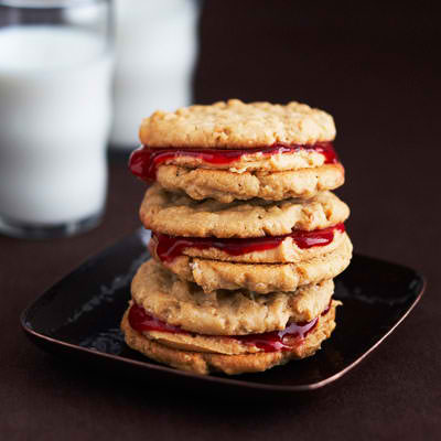 desserts for diabetics Peanut butter and Jelly Sandwich Cookies